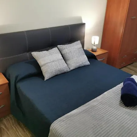 The Blue House Homestay La Laguna (Tenerife)